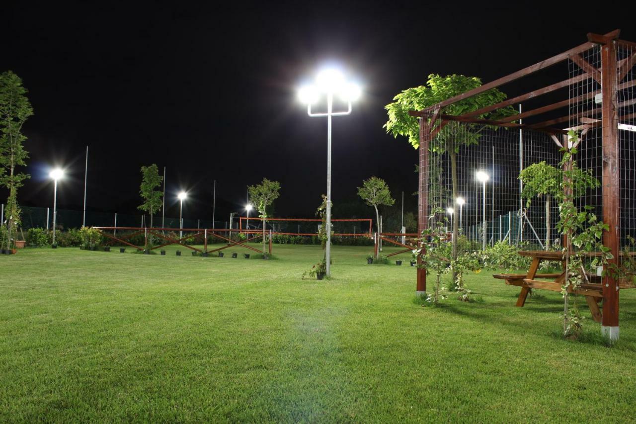 La Luna Nel Parco Fano Exterior photo
